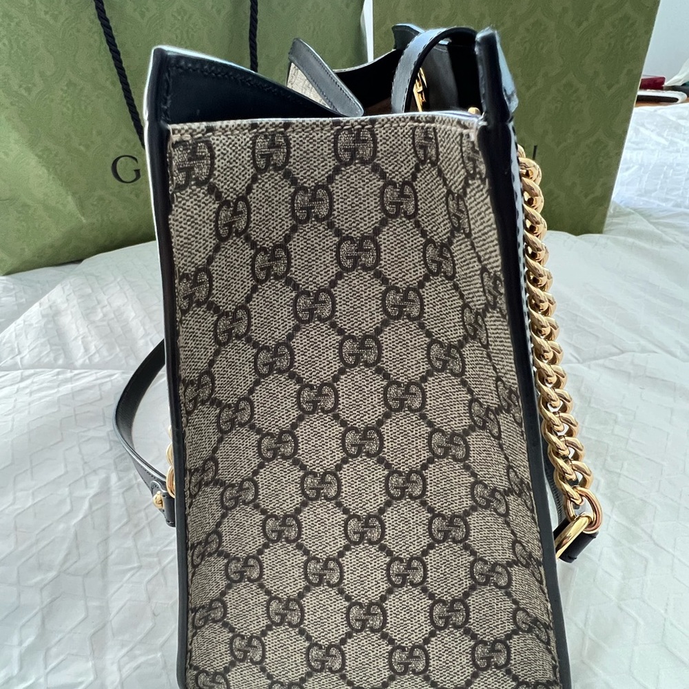 Gucci Padlock Medium Handbag Coated Canvas with Black Leather Trim + Box & Bag!! - Picture 6 of 9